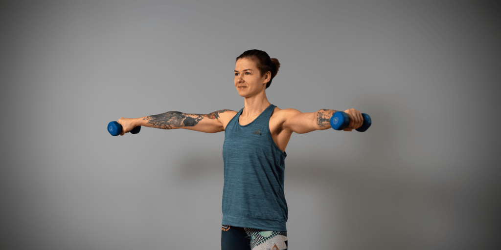 Эффективная домашняя кардио-тренировка с тремя кругами от легенды фитнеса