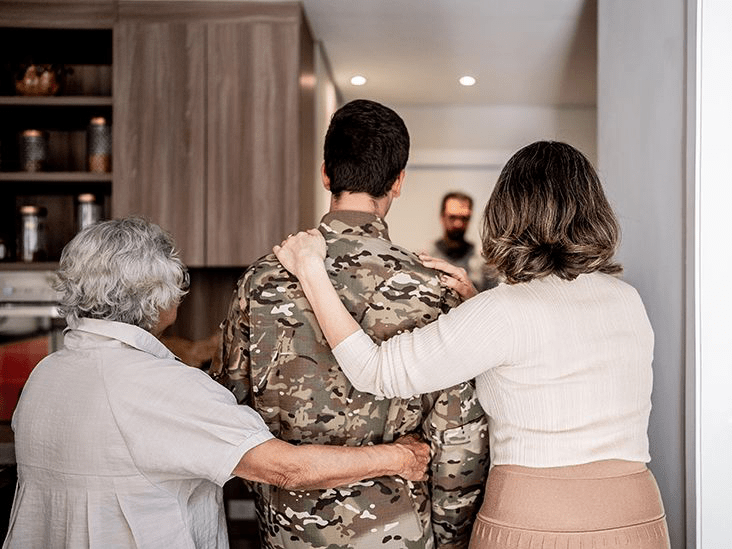Mengatasi Depresi dan Stres di Keluarga Militer: Dukungan untuk Prajurit dan Pasangan