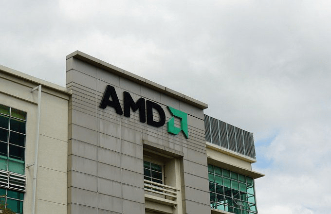 Акции AMD демонстрируют мощный рост на фоне рыночных возможностей