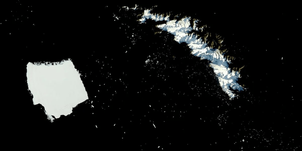 Айсберг A23a распадается на тысячи осколков