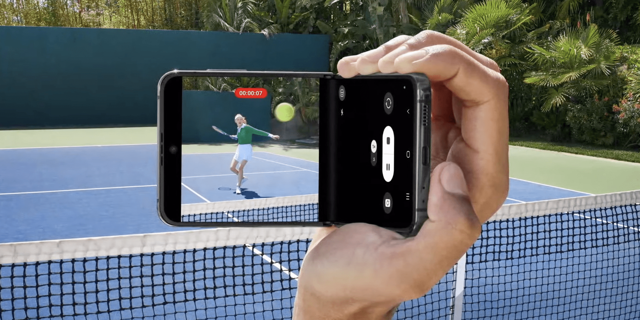 Камеры Galaxy Z Flip4