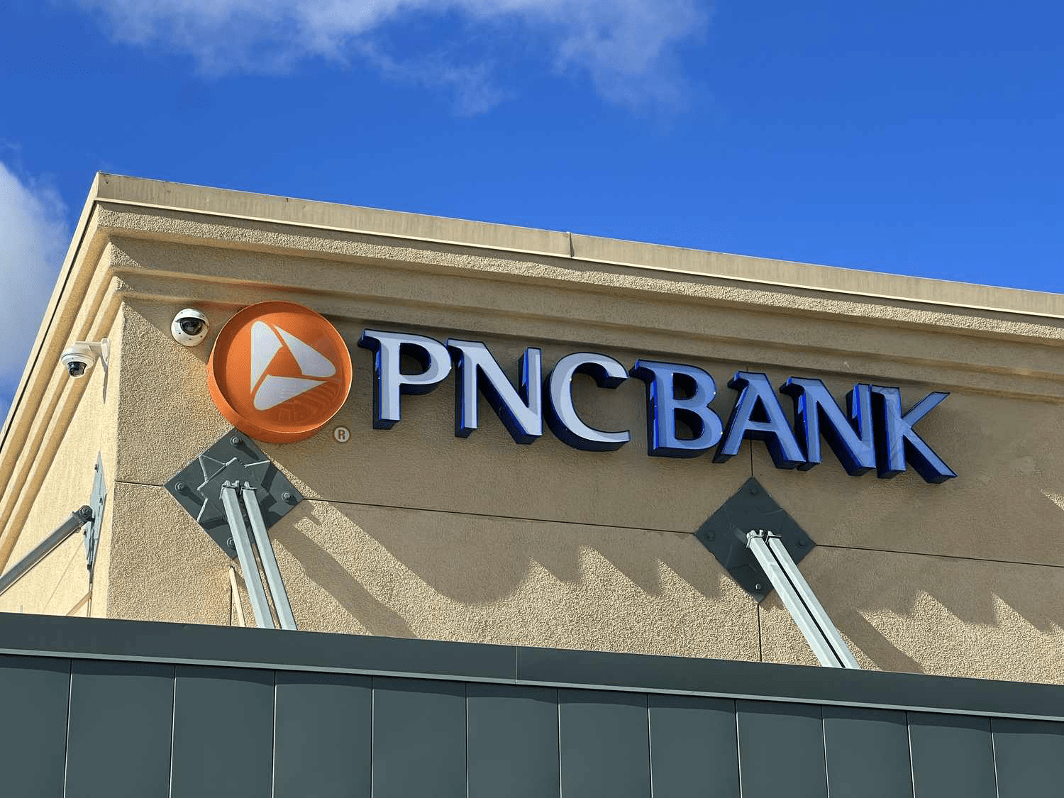 PNC Bankning Foydasi O'sishda: Foiz Marjinlari Kuchaymoqda