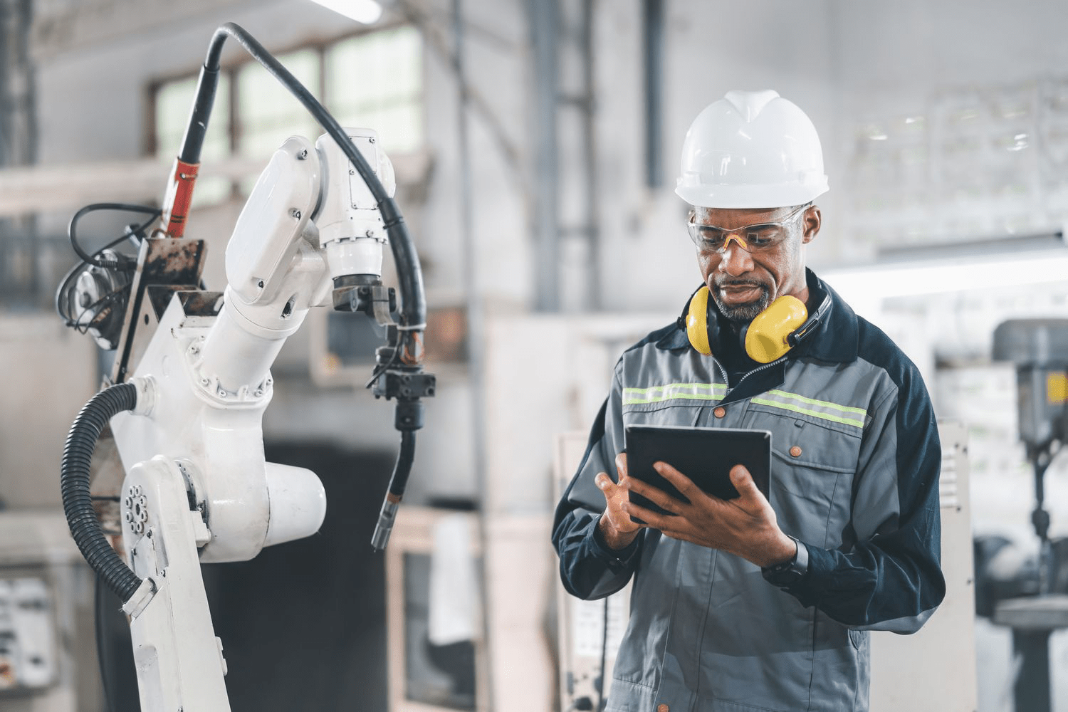 Как искусственный интеллект и зеленая энергетика преобразуют мировой рынок труда