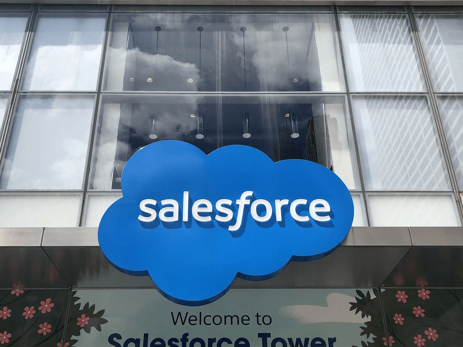 Informatica Stock Plunges in 2025 After $10 Billion Salesforce Buyout Talks Collapse