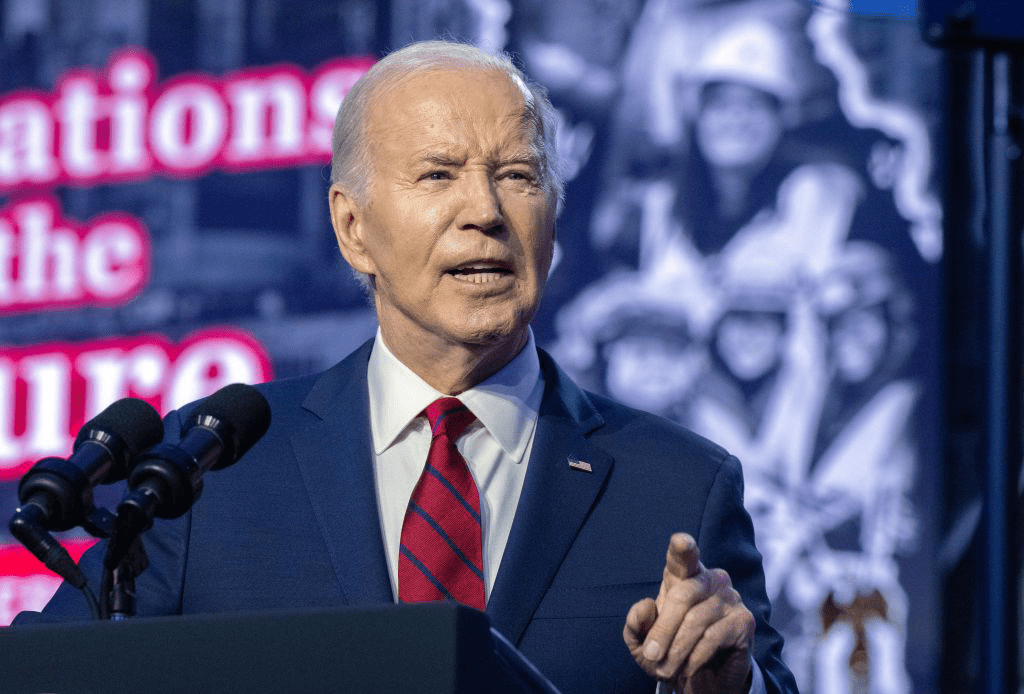 Biden Administration's 2025 Workplace Rule Updates: Overtime Pay Raised to $58,656 & Non-Compete Ban Implemented