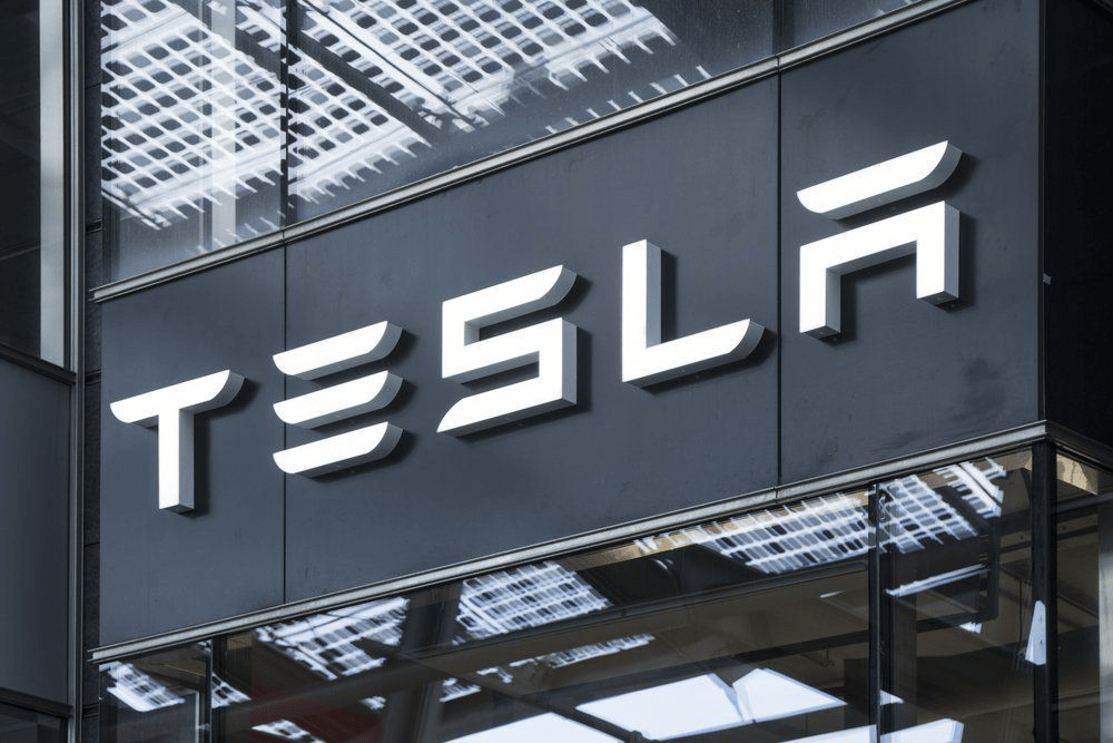 Tesla Ishchilarining Ish Sharoitlari Bo‘yicha Kaliforniya Rasmiylari Tekshiruv O‘tkazmoqda