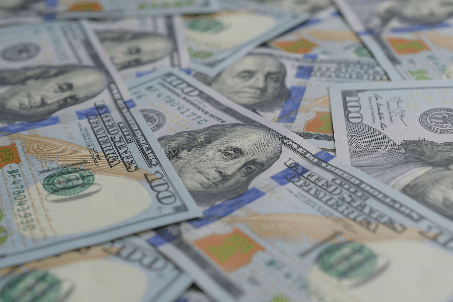 Money Market Funds in 2025: Prices, Types, Benefits & Risks Explained