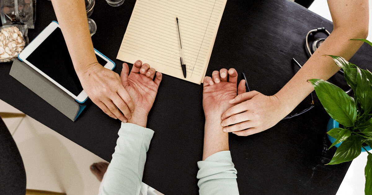 Эффективные методы лечения псориатического артрита: медикаменты и натуральные альтернативы