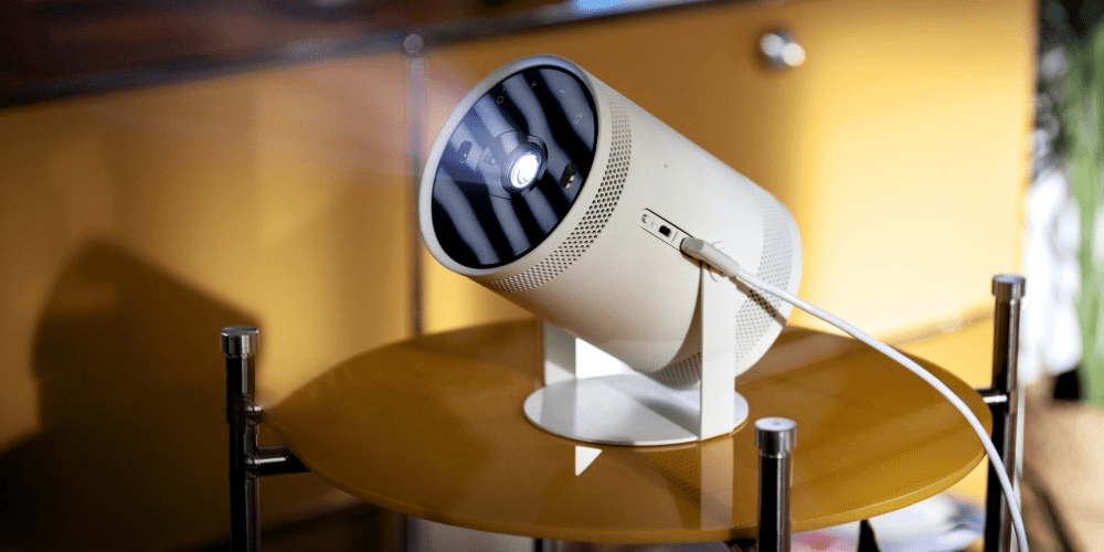 Samsung Freestyle projector