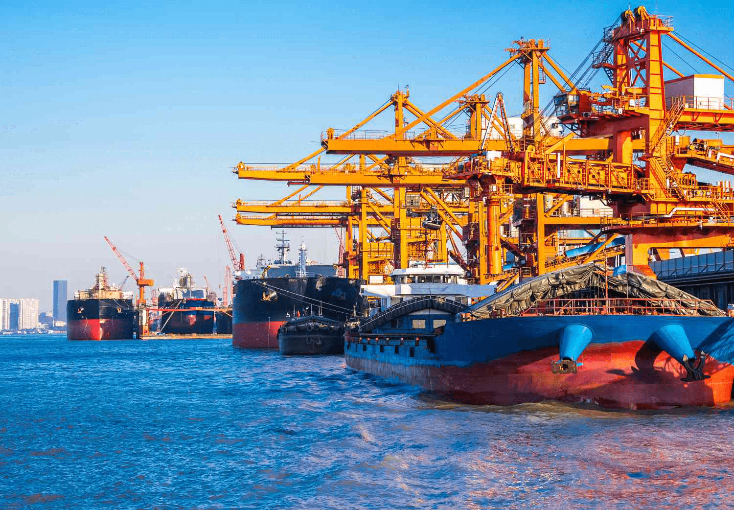 Главные новости, которые важно знать инвесторам сегодня