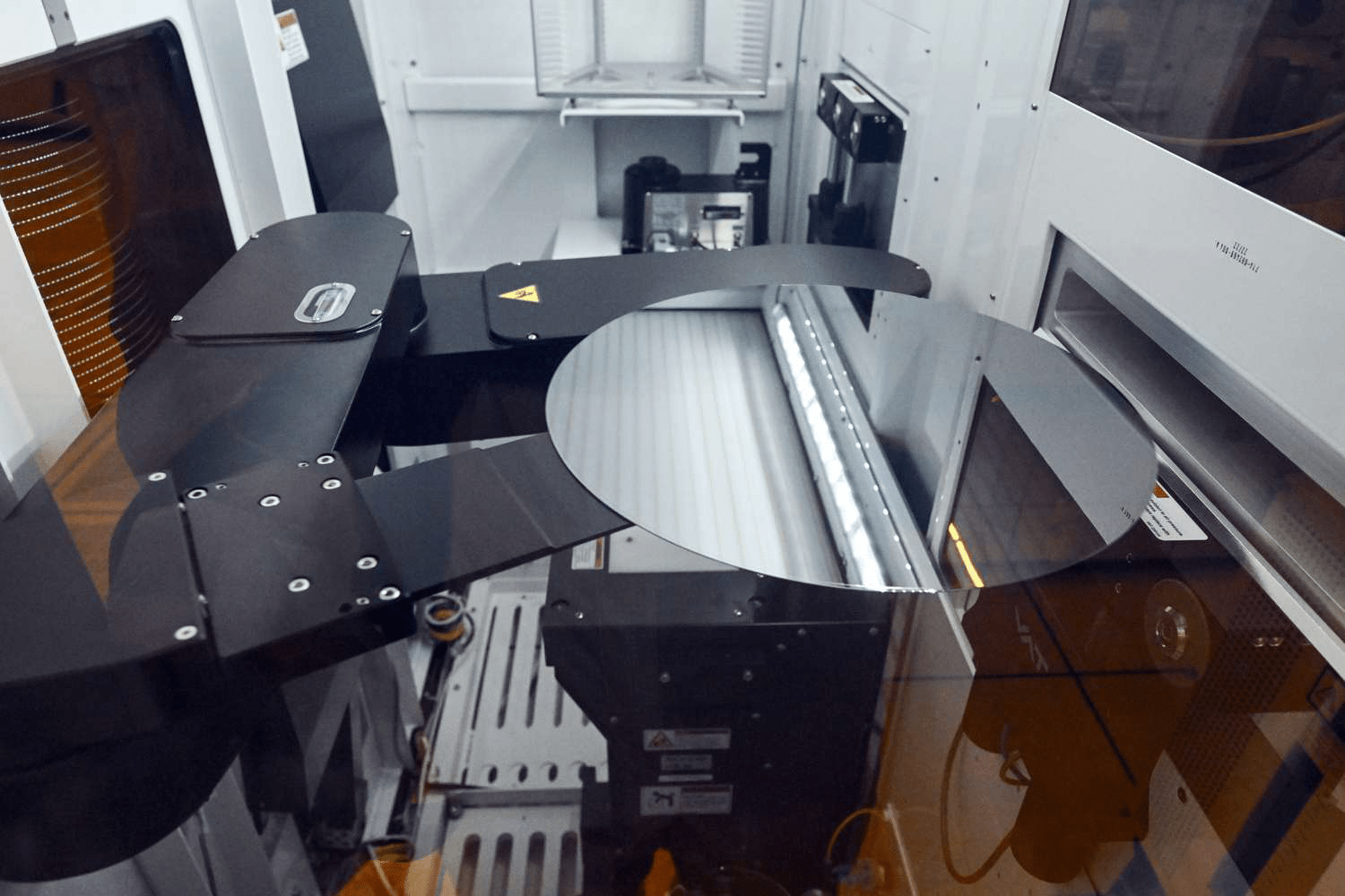 GlobalFoundries Soars to $53.38 in 2025 After Strong Q1 Earnings; Datadog and FIS Update