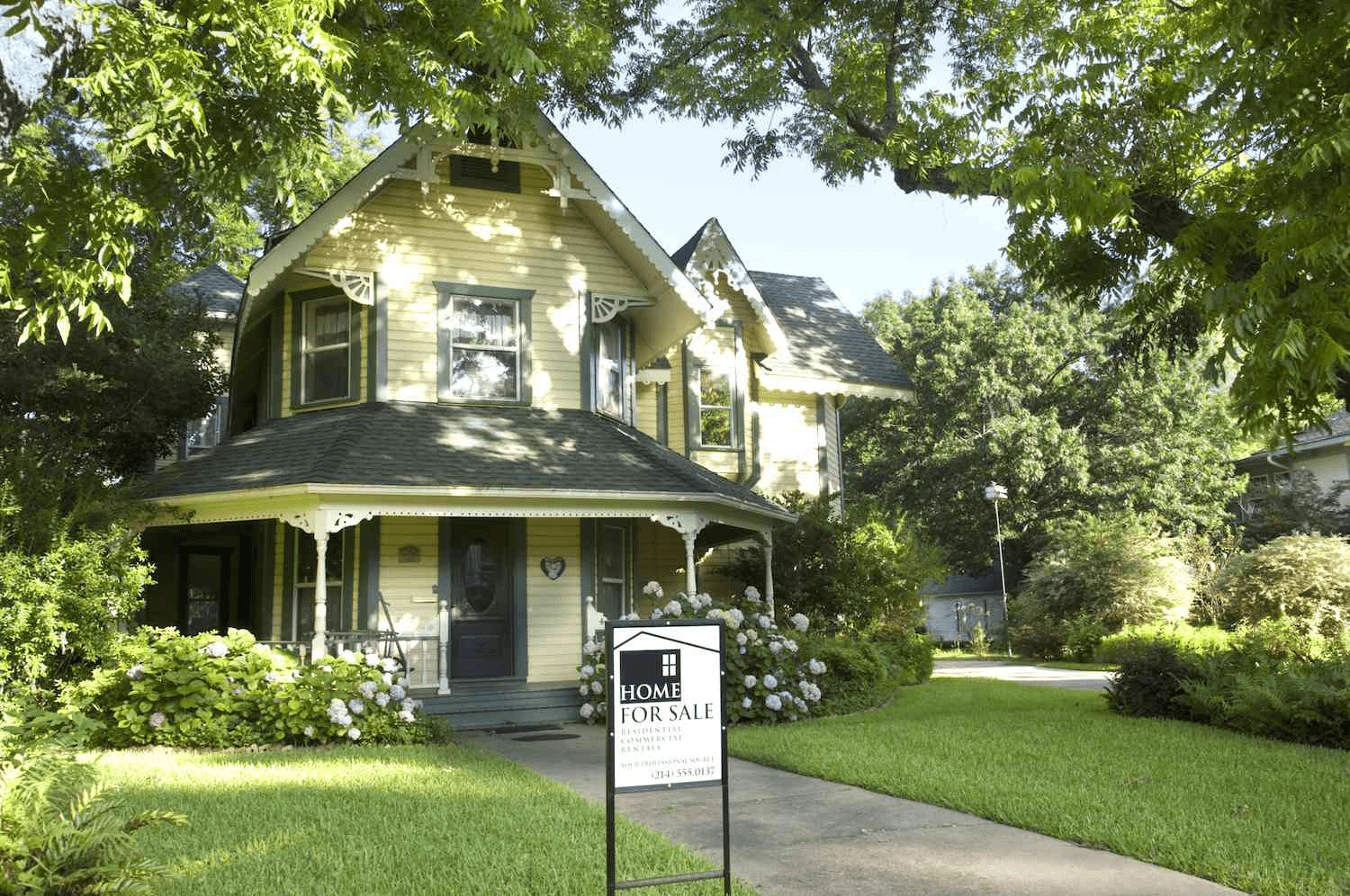 Uy-joy Bozorida Narxlar Qanday O'zgaradi? Xaridorlar va Ijara Olishchilar Nimalarni Kutmoqda
