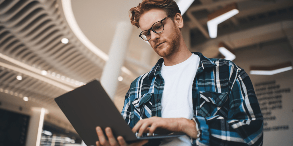 Как трансформировался стиль работы: фриланс, коворкинг и удалёнка сегодня