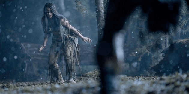 Кадр из фильма «Добыча» 2022 года — приквела «Хищника