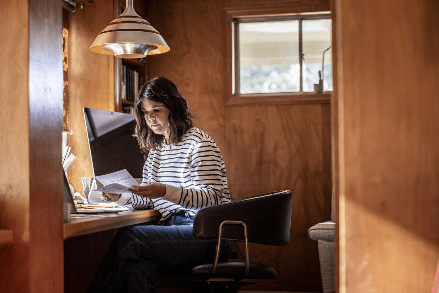 2025 Report: Nearly 50% of Women Left With Under $250 Monthly After Bills