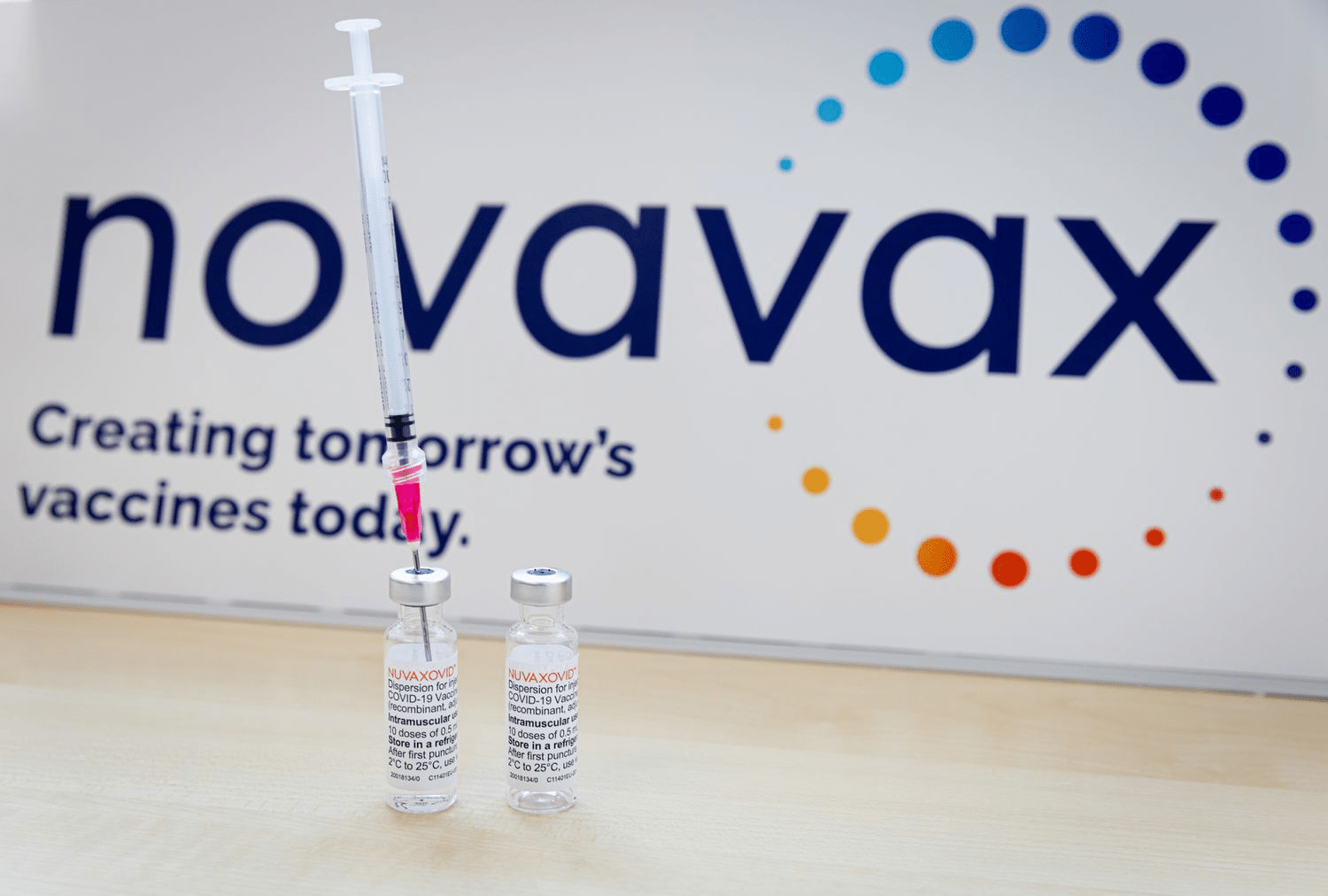 Novavax va Sanofi hamkorligi: COVID-19 va grippga qarshi yangi vaksinalar yo‘lida