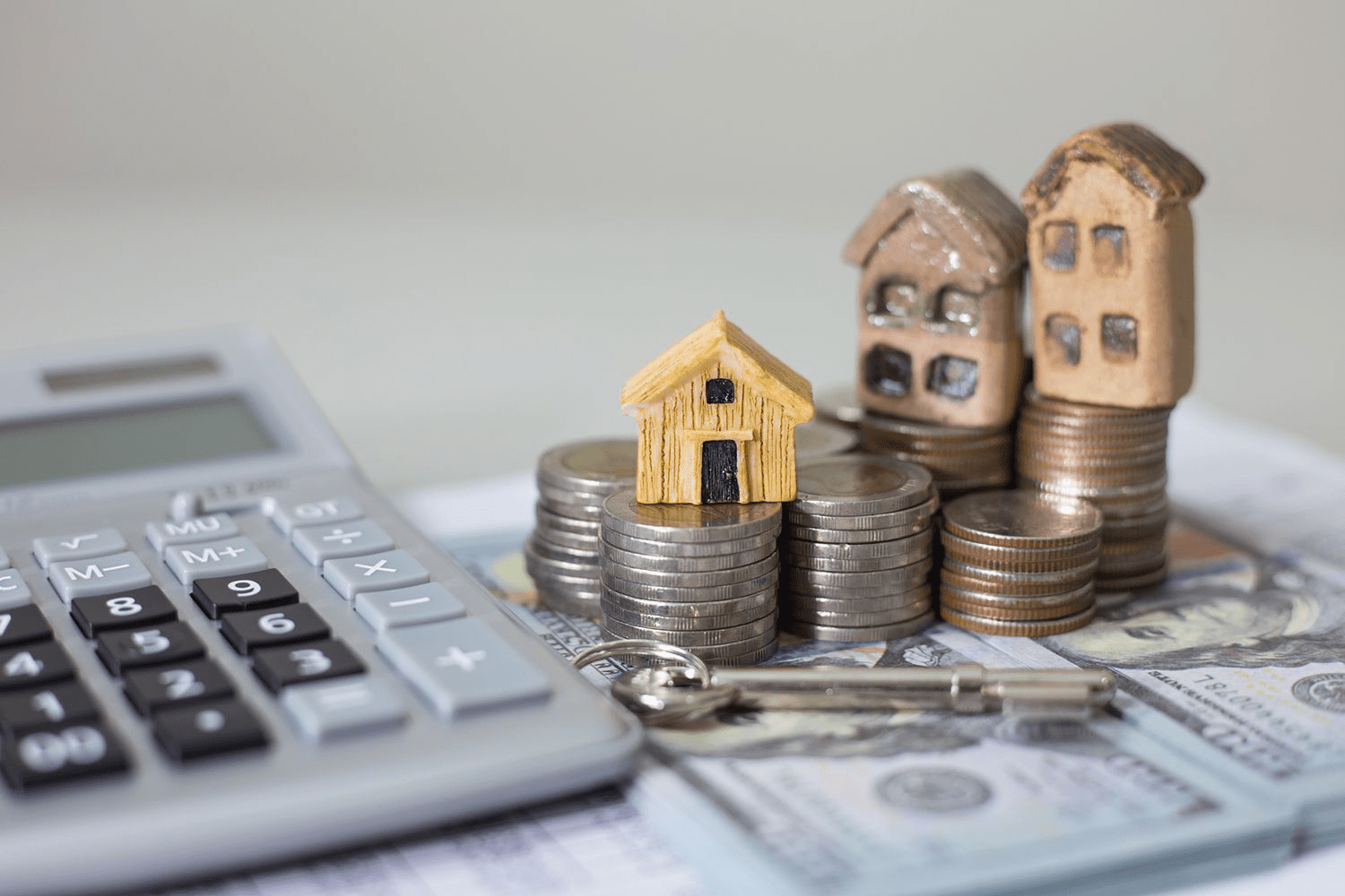 Инвестиции в недвижимость и акции: в чем главные отличия?