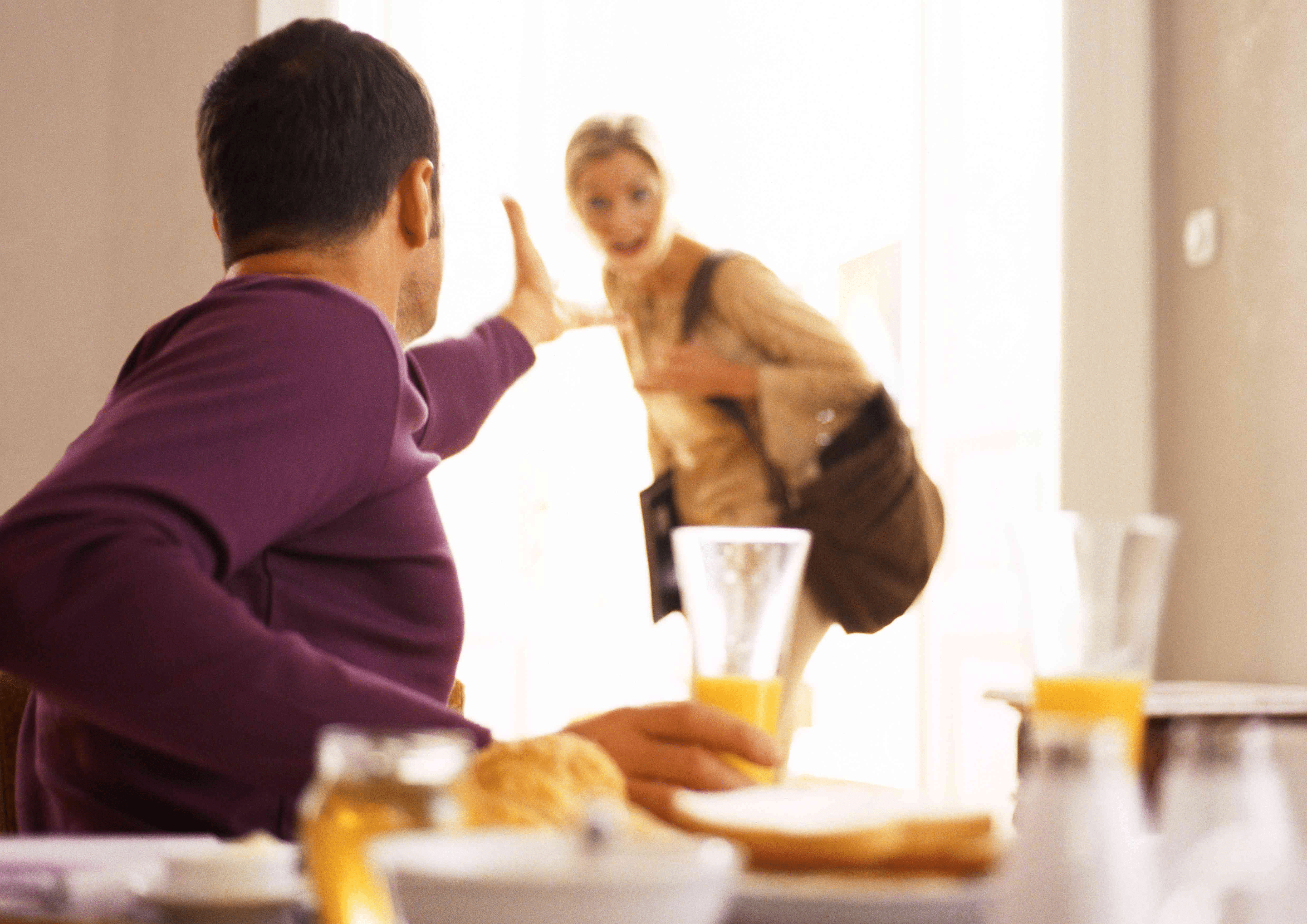 Погружение в мир бреда при биполярном расстройстве: что нужно знать