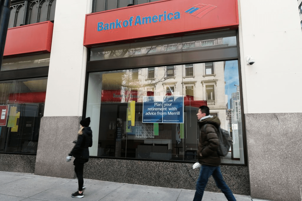 Bank of America: Foiz stavkalarining oshishi va tijorat ko'chmas mulk kreditlariga e'tibor
