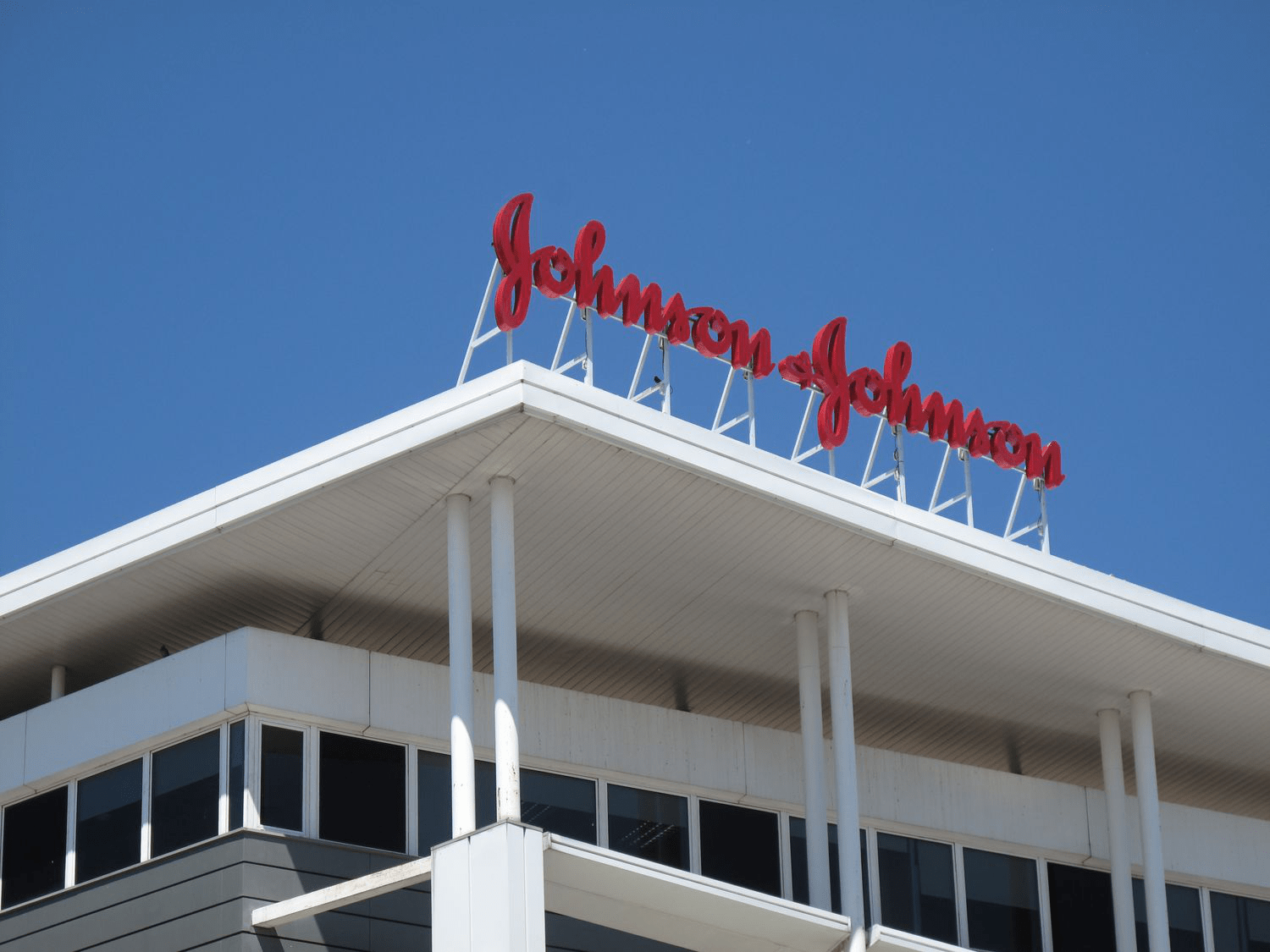 Johnson & Johnson 2023 Q2 Earnings Soar: Shares Up as MedTech Demand Surges