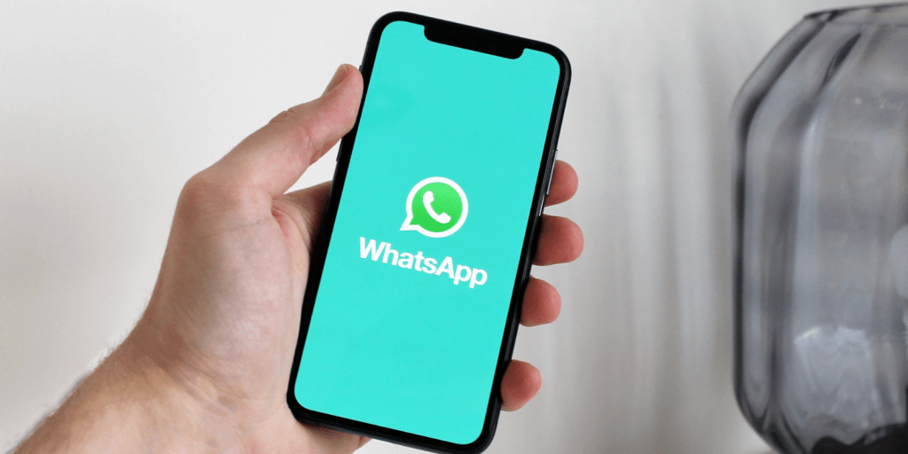 WhatsApp Introduces Feature to Make Regular Chats Disappear Automatically
