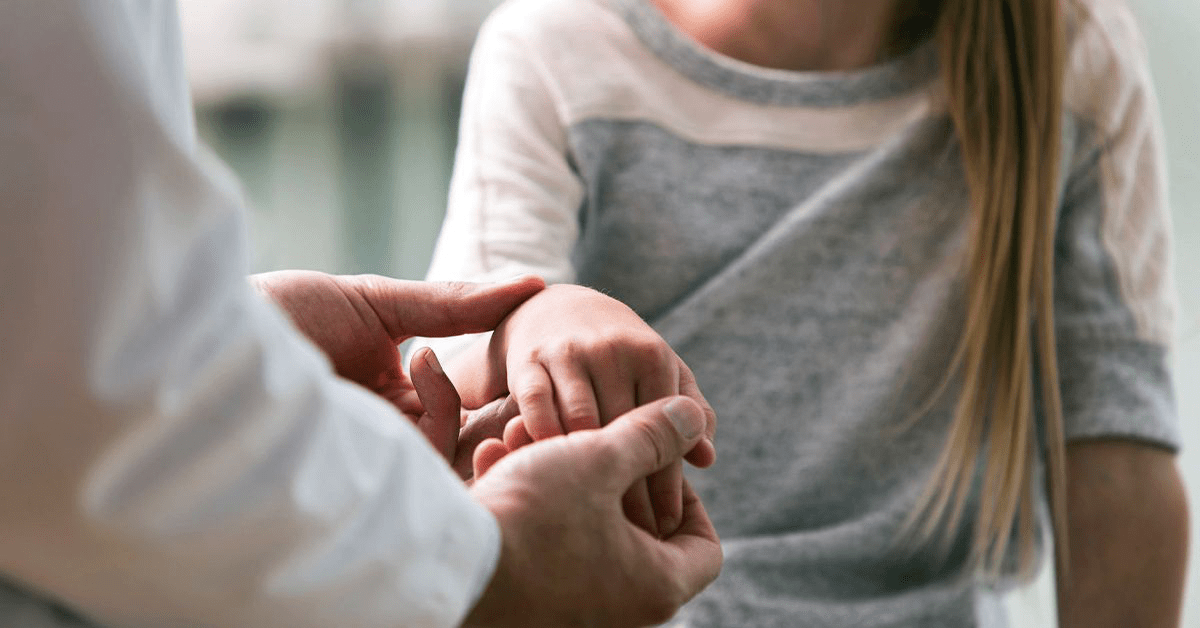 2025 Comprehensive Guide to Hand and Wrist Bones: Structure, Function & Common Injuries