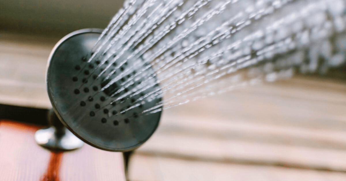 Как вода влияет на экзему: горячая вода — друг или враг?