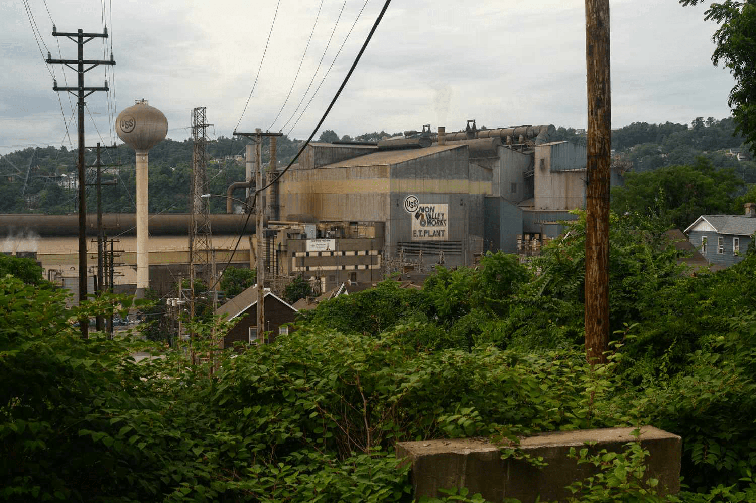 Esmark's $7.8 Billion 2025 Bid to Acquire U.S. Steel Surpasses Cleveland-Cliffs' $7.25 Billion Offer