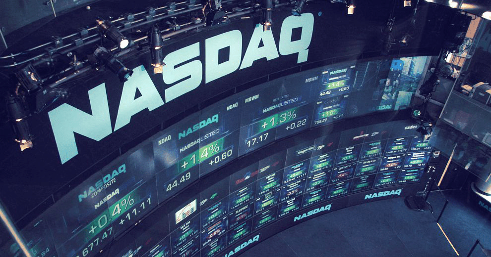 Nasdaq 100: Bozorning Kuchli Yetakchilari Bilan Raqamlar Orqasida