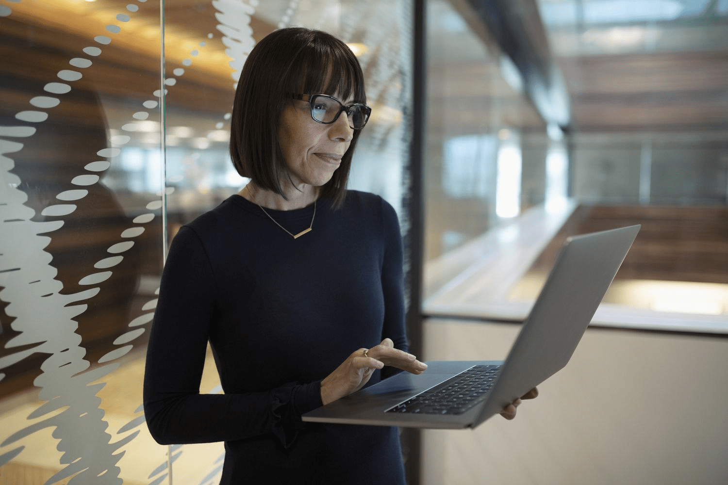 Эффективные методы моделирования цен акций с помощью Excel