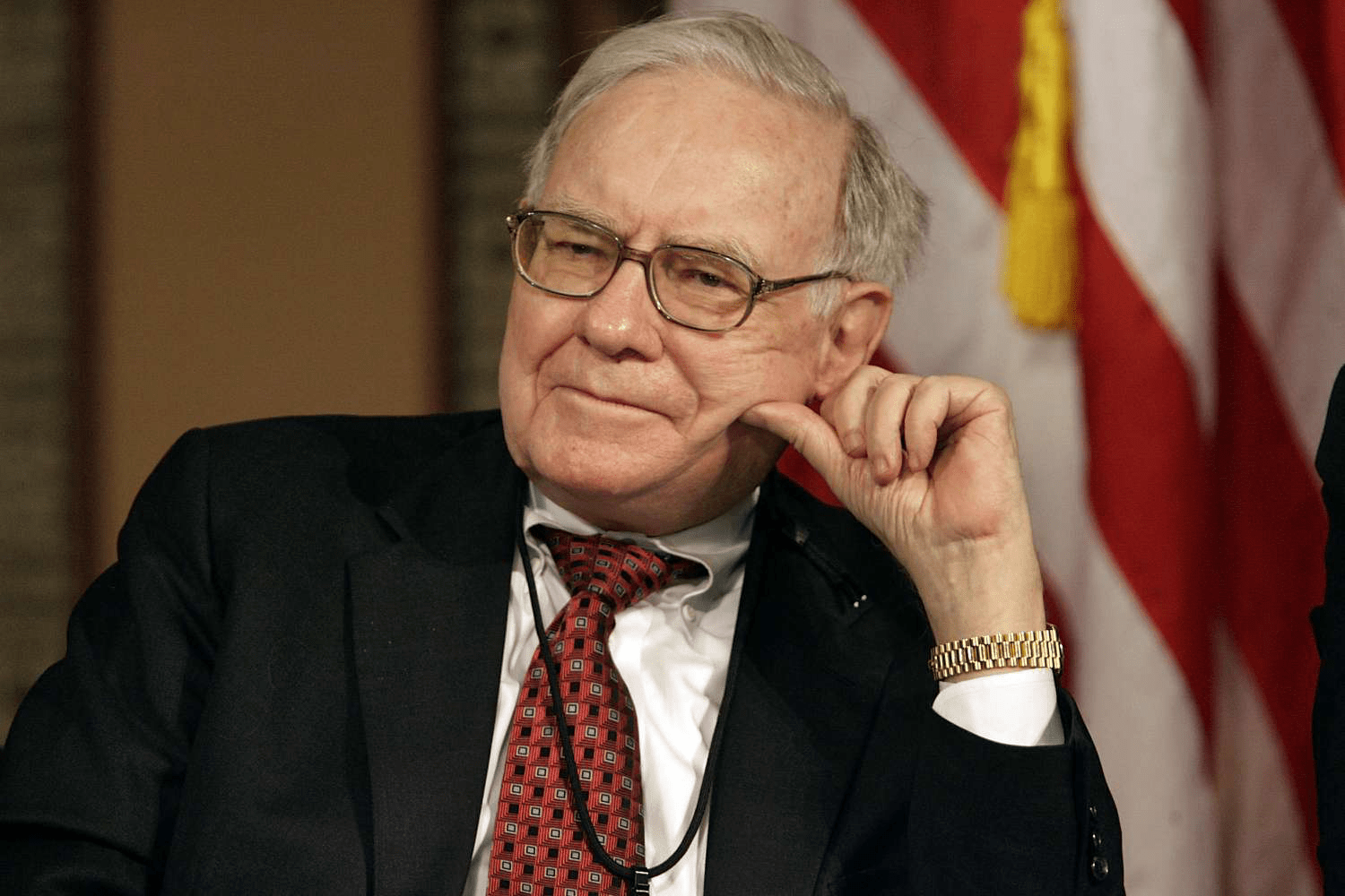 Berkshire Hathaway 2025: How Warren Buffett Turned $835M into a $900B Empire