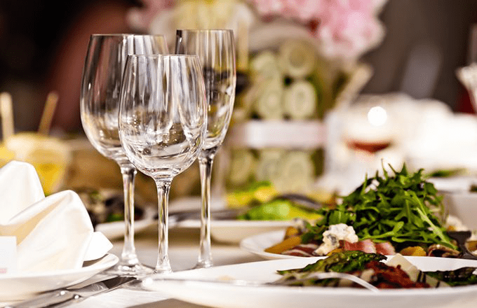 Saylov Yillarida Restoran Sanoatining Investitsiyalarga Bo'lgan Qiziqishi