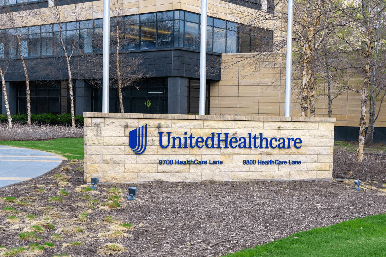 Bozorning Eng Faol Aksiyalari: UnitedHealth, PNC, Charles Schwab va Boshqalar