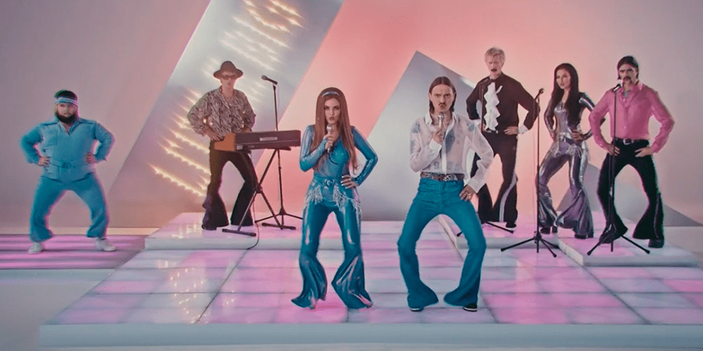 Little Big TikTokda yangi raqsli fləşmobni boshladi va u allaqachon viral bo'lib ketdi