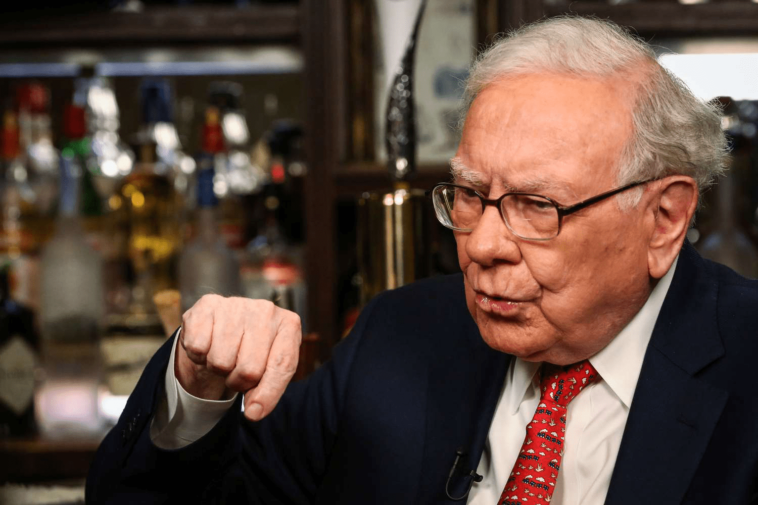 Warren Buffettning Boylik Orqasidagi Bahslar va Sinovlar