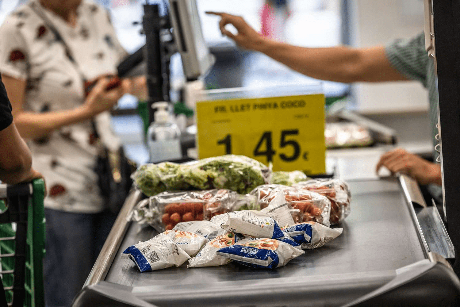 Yevrozona Inflatsiyasi Pasaymoqda: Yangi Markaziy Bank Siyosati Natijalari