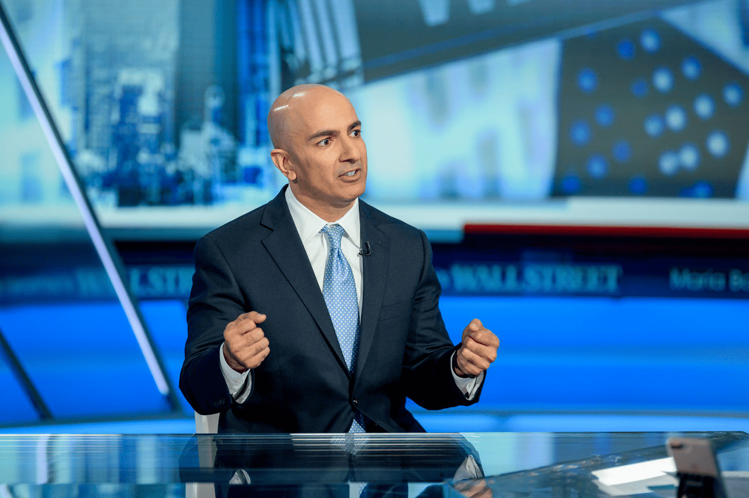 Markaziy Bank Foiz Stavkalarini Oshirishga Tayyorlanmoqda: Narxlar Barqarorligi Uchun Yangi Qadamlar