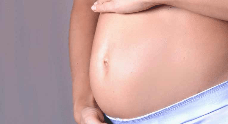 Потеря беременности во втором триместре: причины, признаки и поддержка