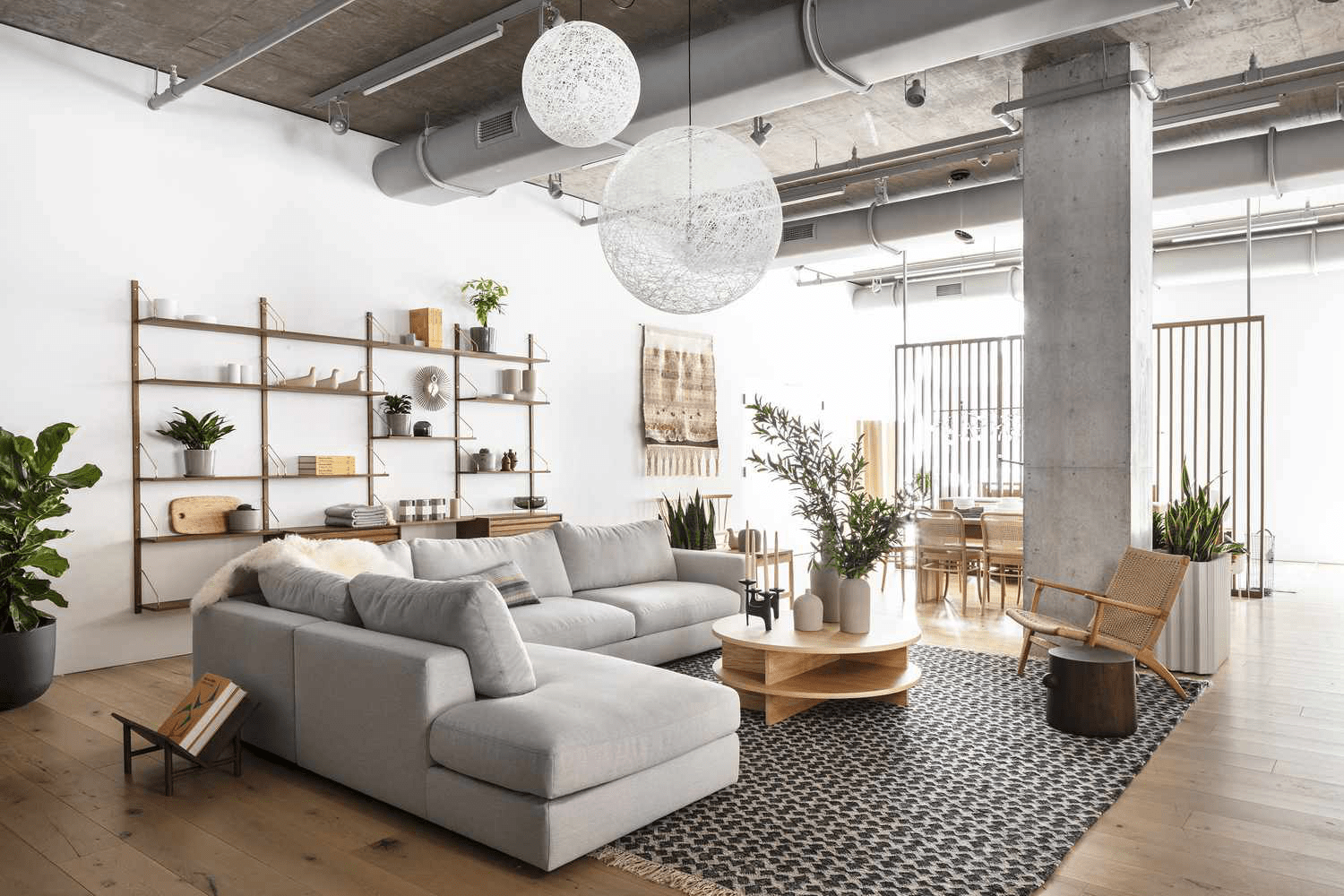 Акции MillerKnoll резко выросли благодаря возвращению сотрудников в офисы