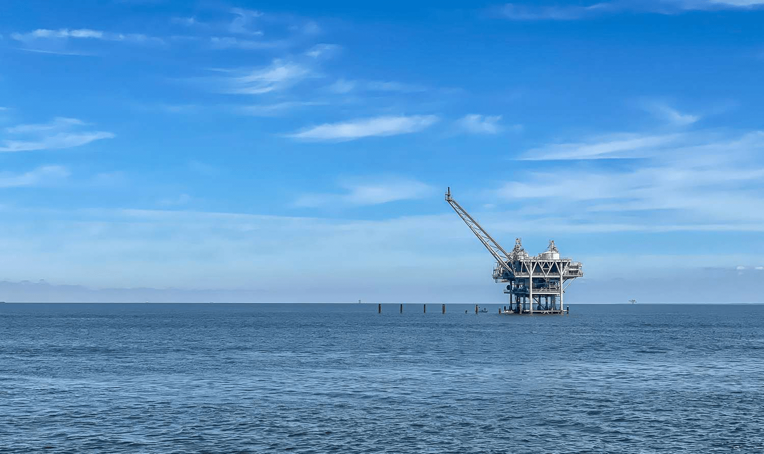 Dampak Kebijakan Pemerintah Terhadap Saham Minyak dan Energi Lepas Pantai