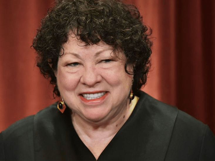 Судья Верховного суда Соня Сотомайор: вдохновение и борьба с диабетом