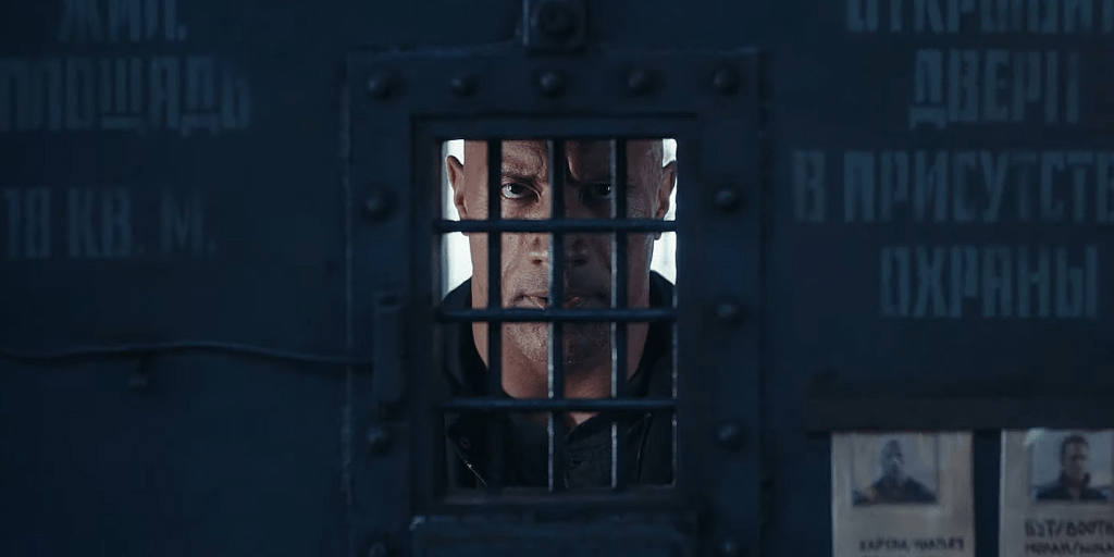 Netflix taqdim etgan qiziqarli jangari film treyleri: Ryan Reynolds va Dwayne Johnson ishtirokida