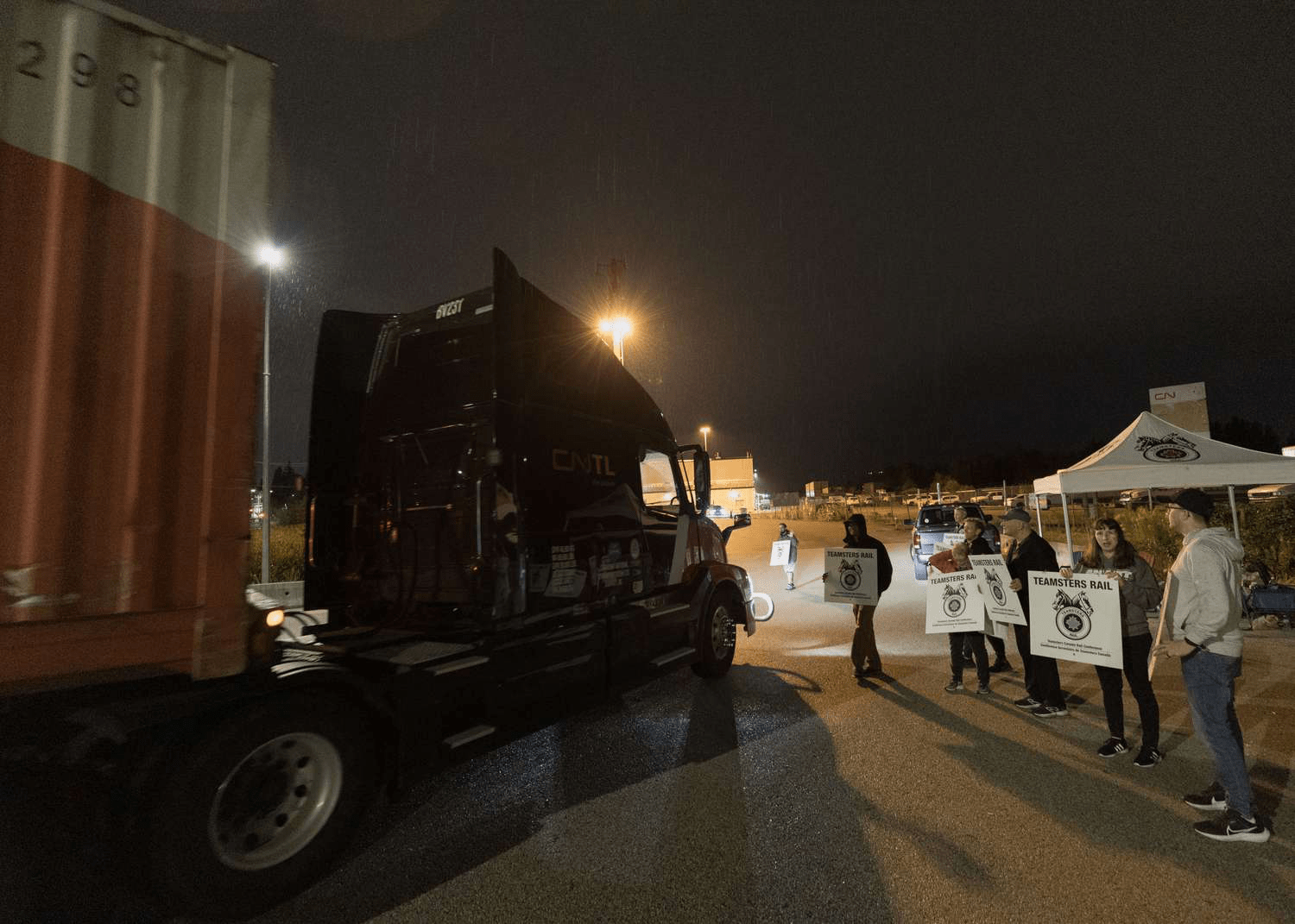 Ключевые события на фондовом рынке сегодня: что важно знать инвестору