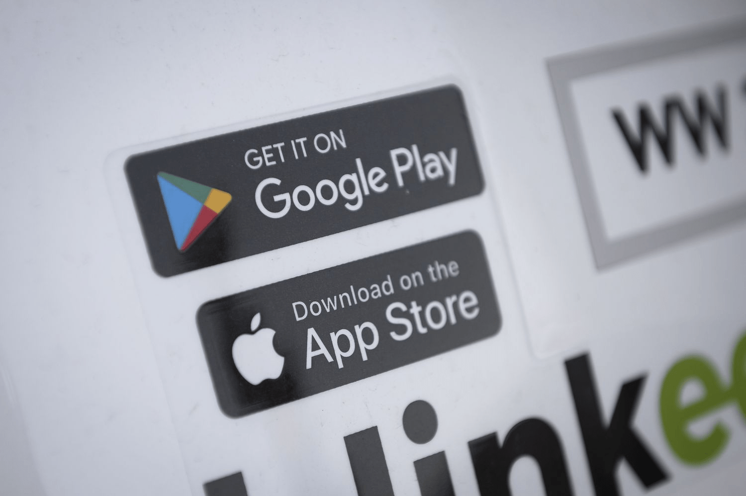 UK Ends Probes into Google and Apple App Stores, Shifts Focus to New Digital Competition Framework