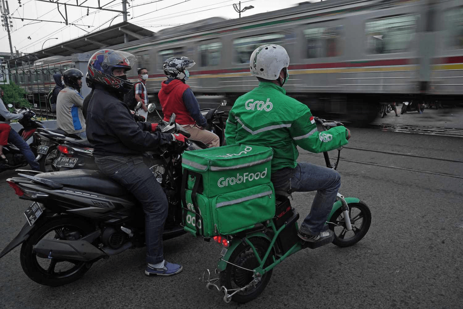 Southeast Asia’s Digital Economy Poised for Slowest Growth in Years Amid Global Challenges