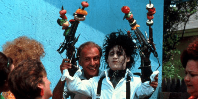 За кадром 'Эдварда руки-ножницы'