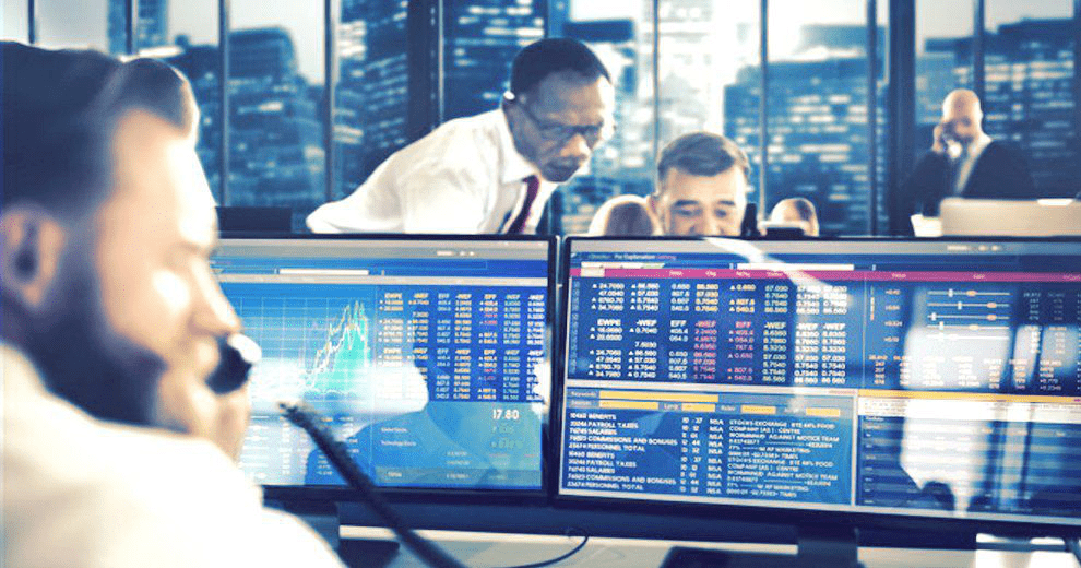 Financial Data Analyst 2025: Salary Insights and Career Overview with Updated Market Trends