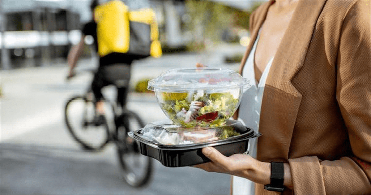 Трагедия из-за салата: смертельный ботулизм после покупки готового блюда