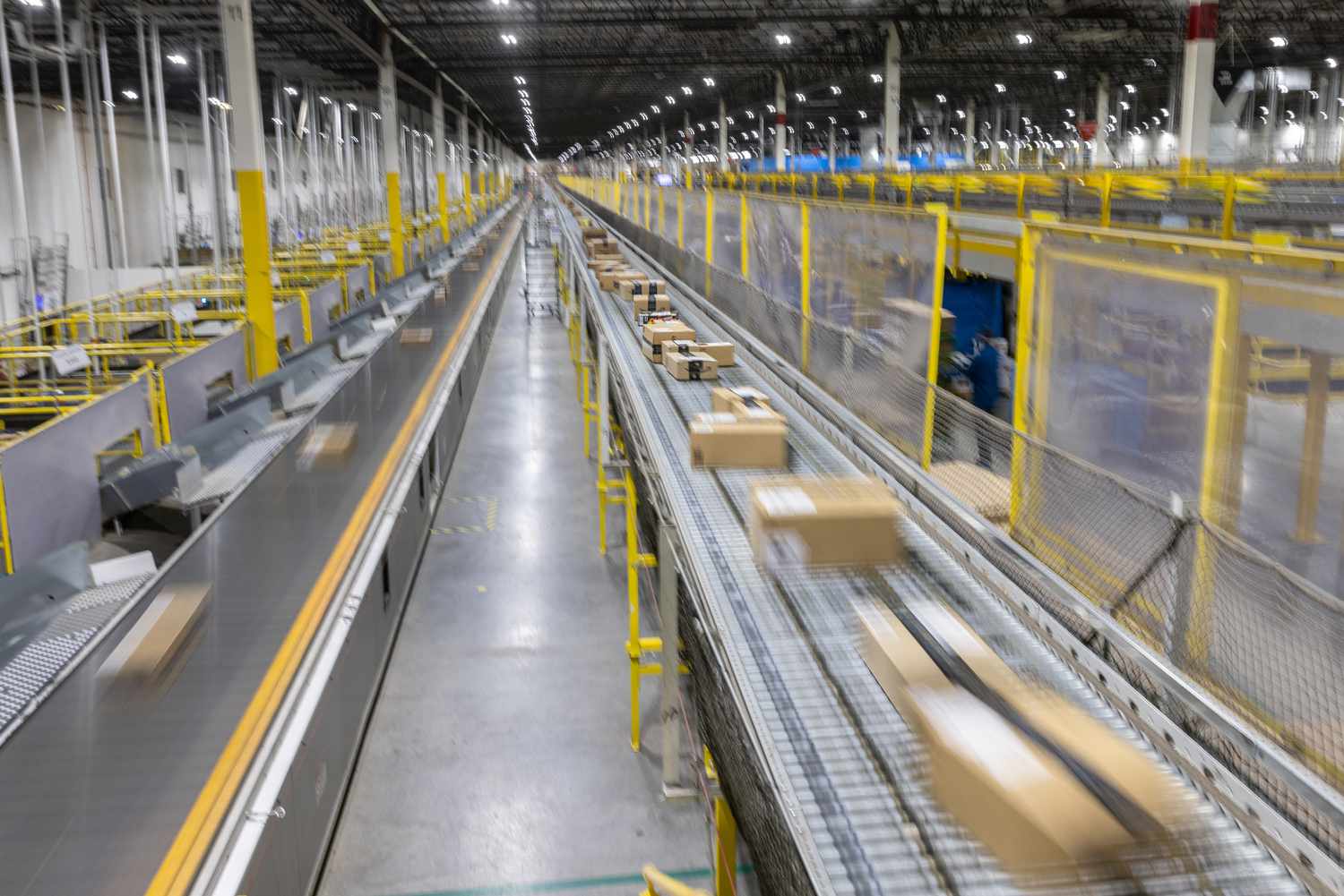 Онлайн-продажи в США на Cyber Monday могут превысить $12 млрд после рекордного Черной пятницы