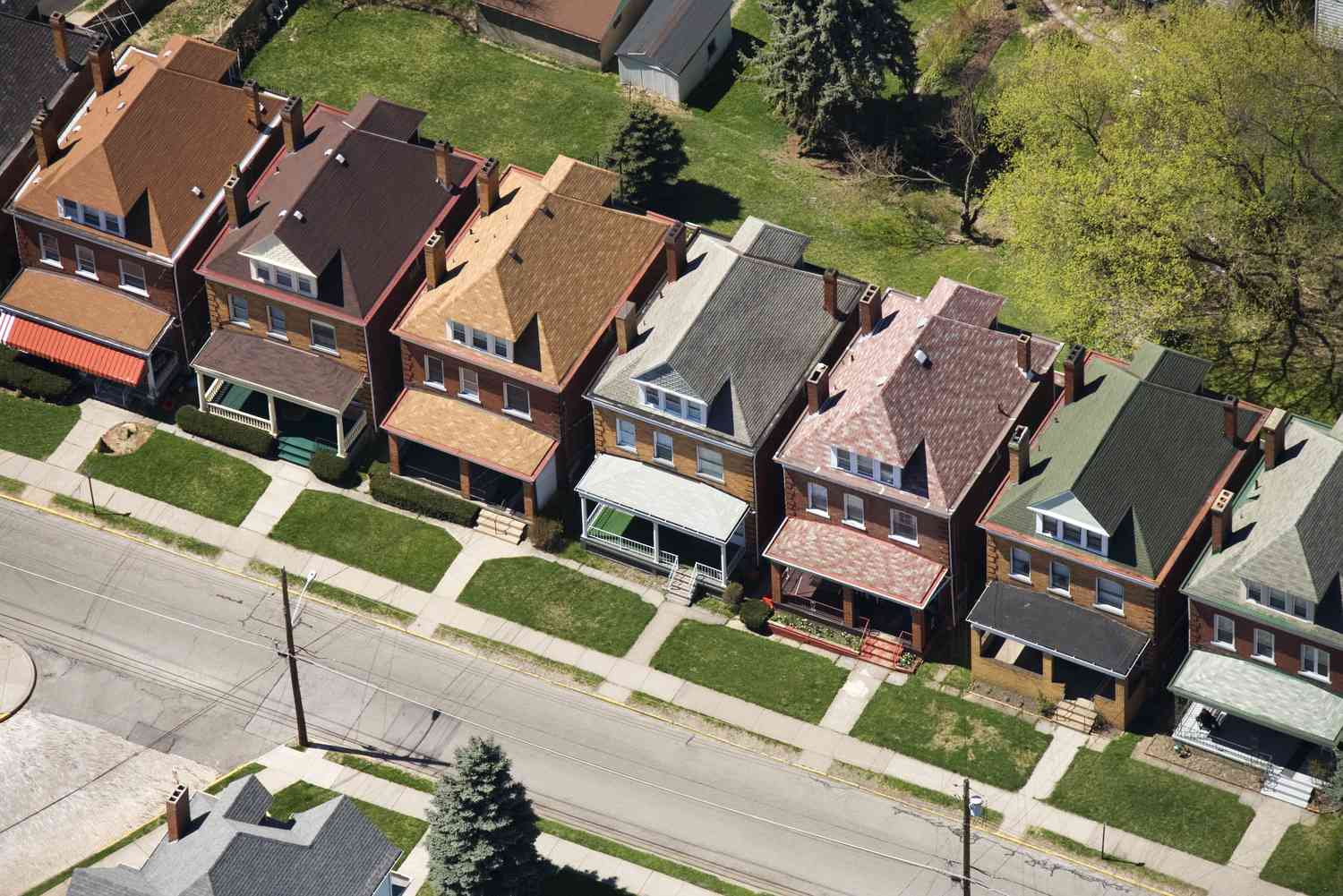 Record Low Home Contract Signings Highlight Impact of High Mortgage Rates in October